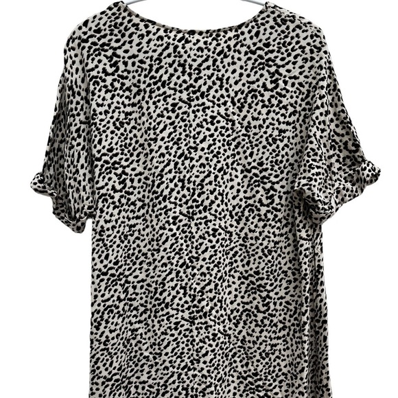 H&M Short Sleeve Dress Animal Print EUC - Picture 2 of 8